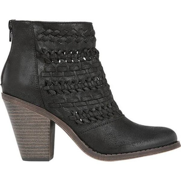 Fergalicious Shoes - Fergalicious Wanderer Oiled Fabric Ankle Boots 10